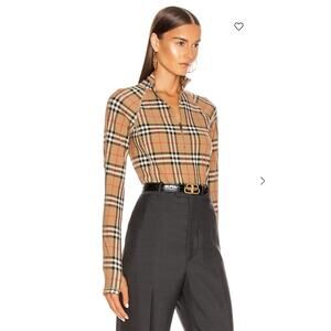 Burberry Check Turtleneck Vilan Zip Top Quarter Zip Sweatshirt size small